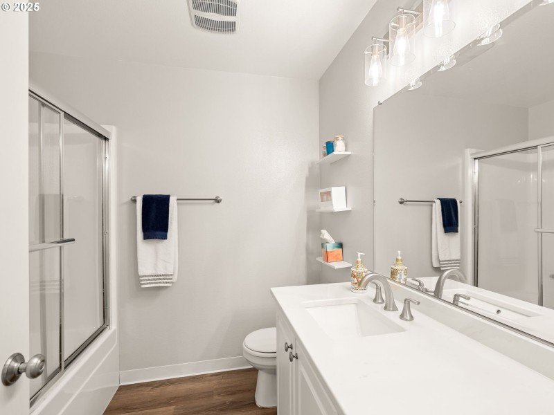 Owner's Suite Bathroom