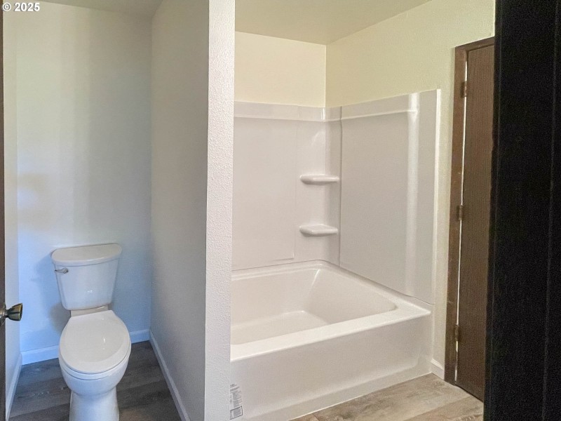 Bathroom, Attached