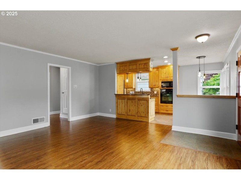 Kitchen/Living Room