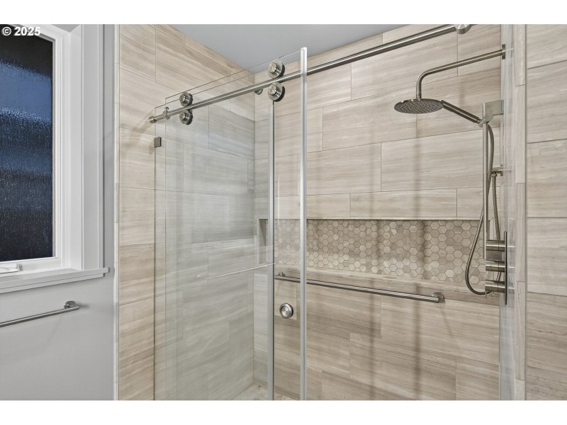 Owner's Suite Bathroom