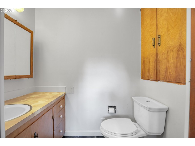 Bathroom, Attached