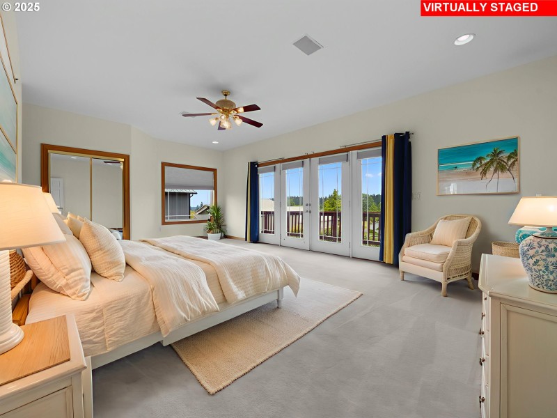 Bedroom, Primary