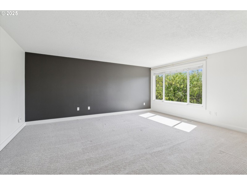 Bedroom, Primary