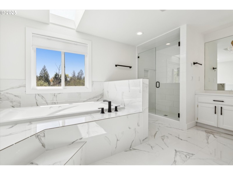 Bathroom, Attached