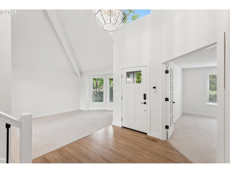 Entrance/Foyer