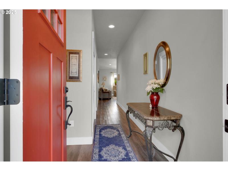 Entrance/Foyer