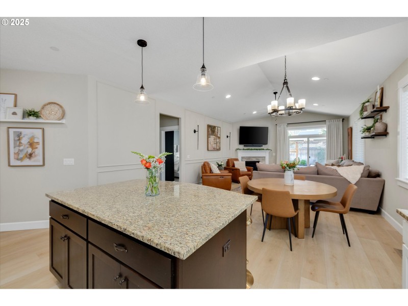 Kitchen/Living Room