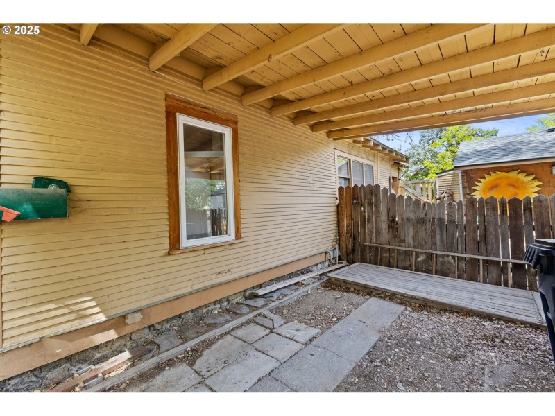 Carport