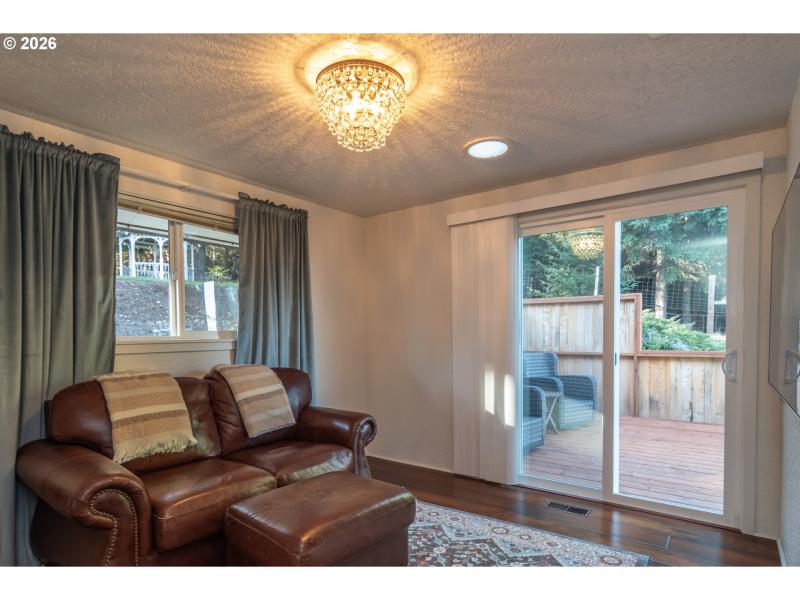 Bedroom, Owner's Suite