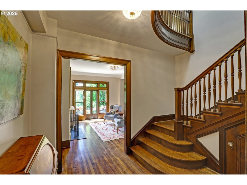 Entrance/Foyer