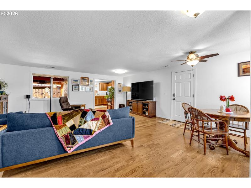 Living Room/Dining Room