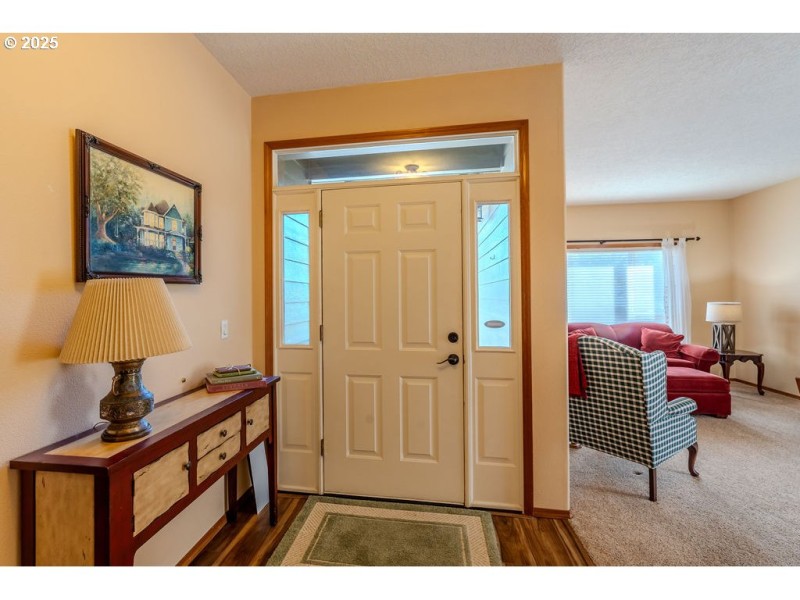 Entrance/Foyer
