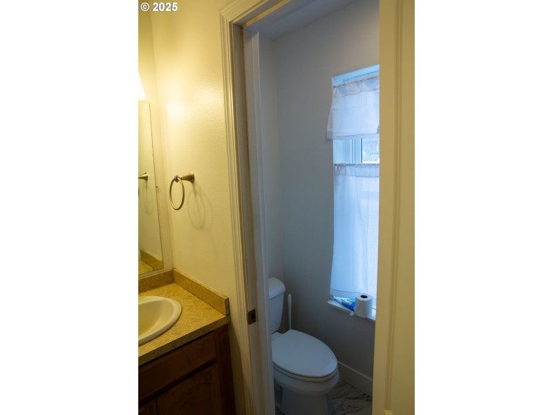 Bathroom, Attached