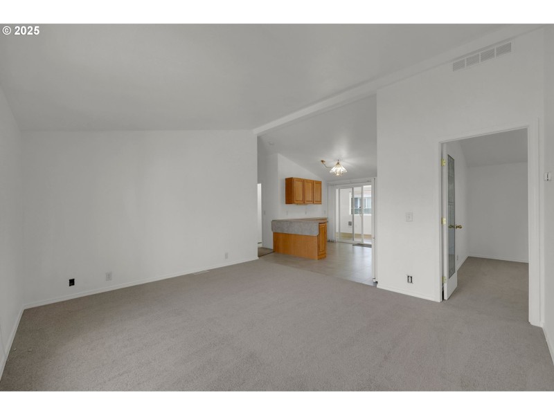 Kitchen/Living Room