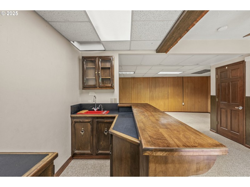 Wet Bar