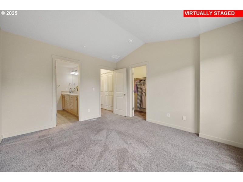 Bedroom, Primary