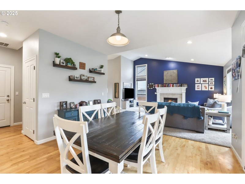 Living Room/Dining Room