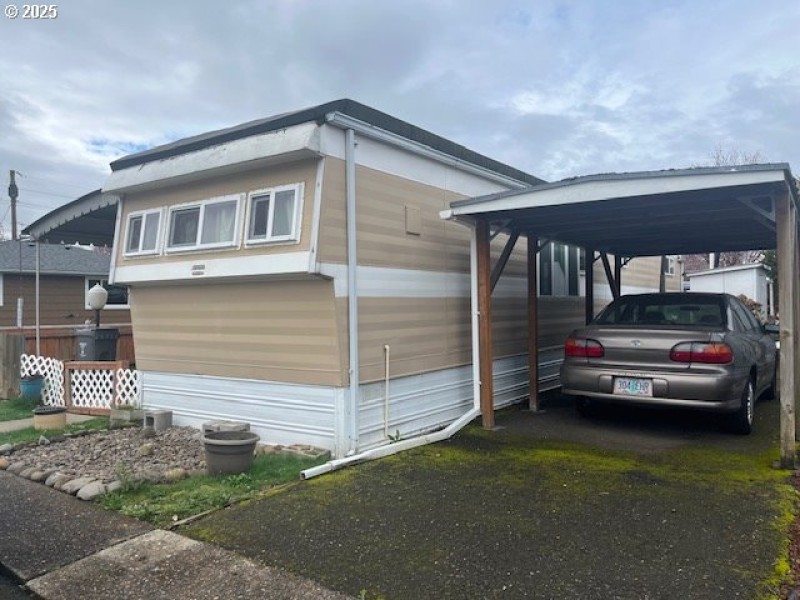 Carport