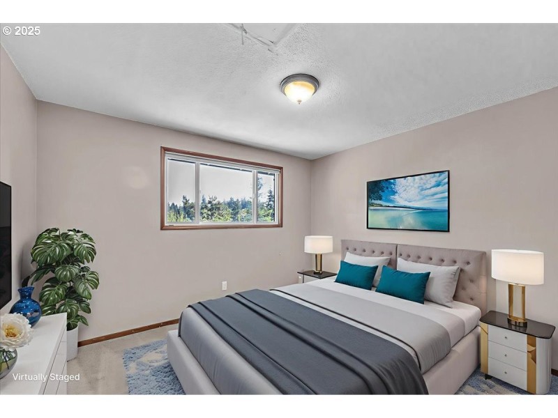 Bedroom, Primary