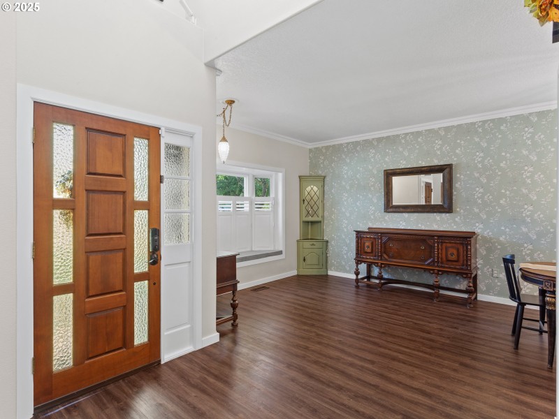 Entrance/Foyer