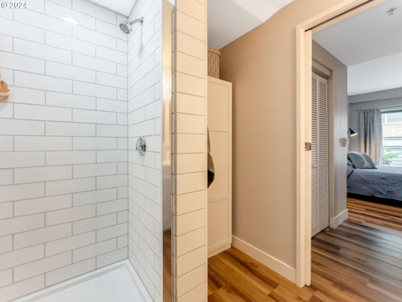 Bathroom, Attached