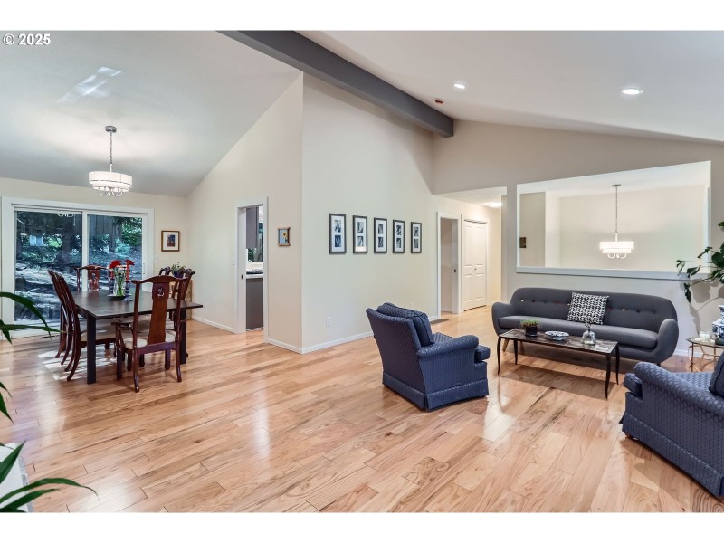 Living Room/Dining Room
