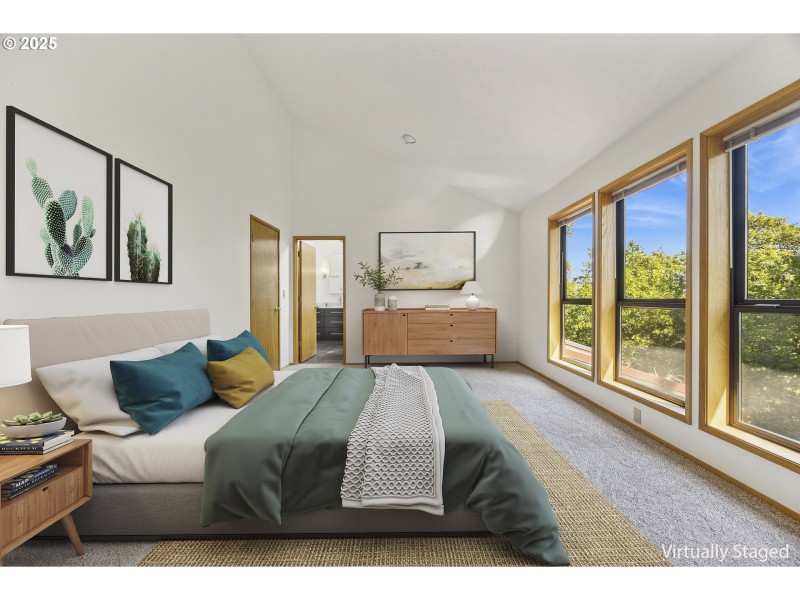 Bedroom, Owner's Suite