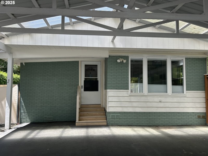 Carport