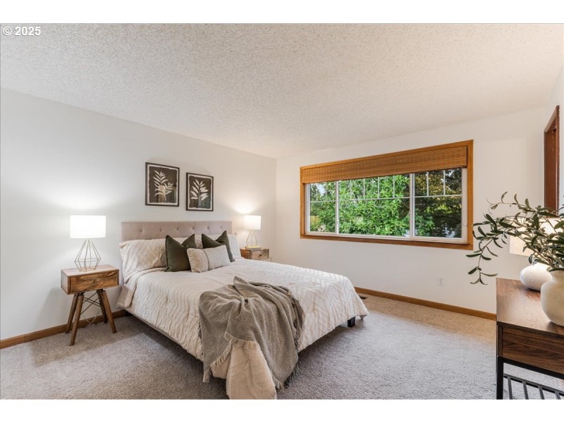 Bedroom, Primary