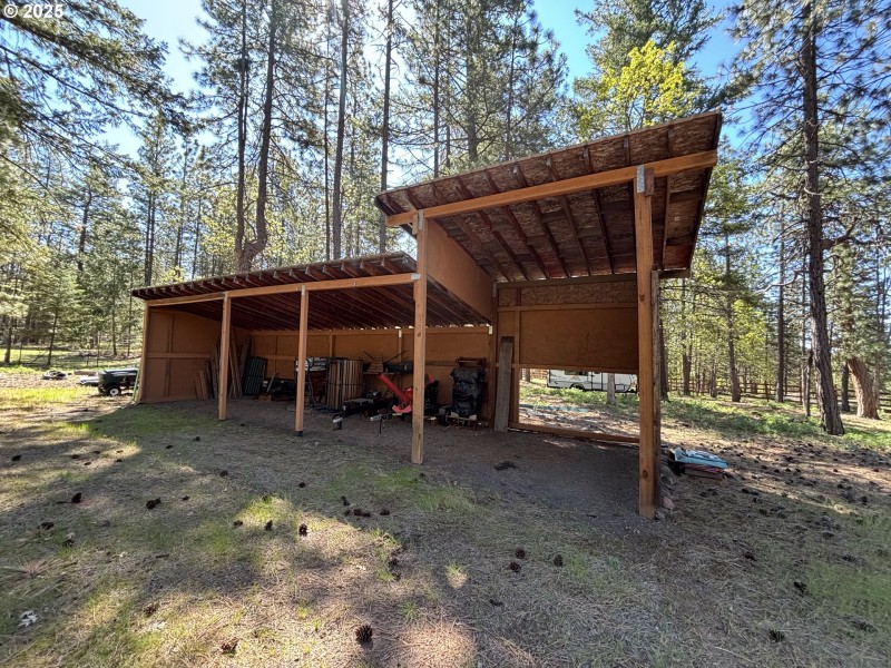 Shed
