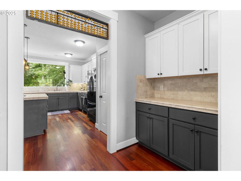 Butler's Pantry