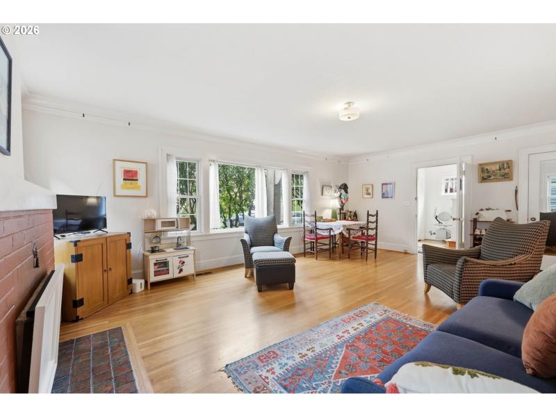 Living Room/Dining Room