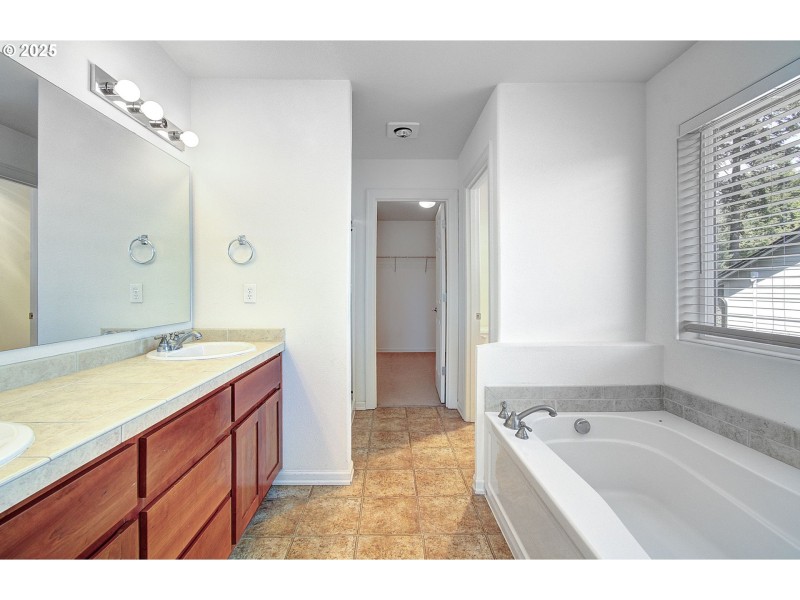 Bathroom, Attached