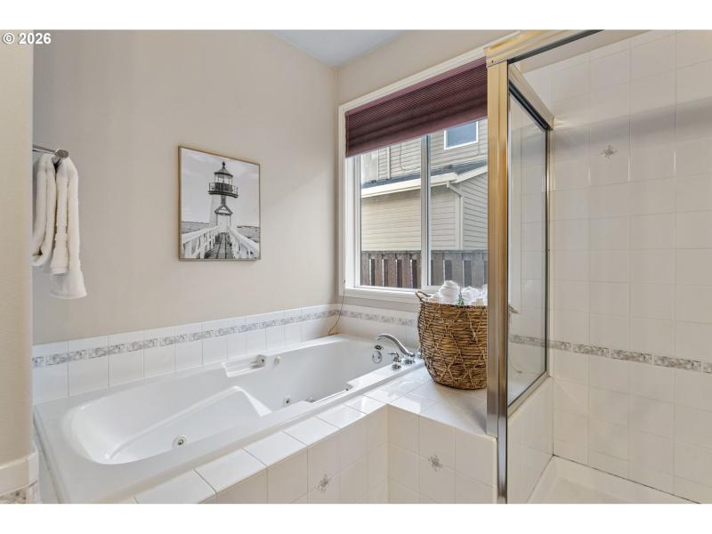 Owner's Suite Bathroom