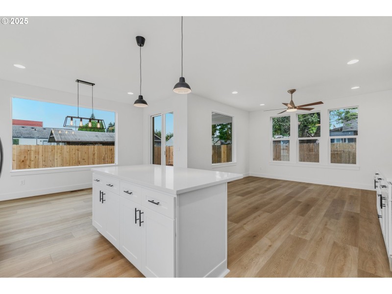 Kitchen/Living Room