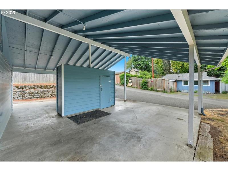 Carport