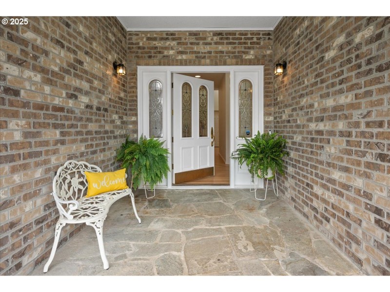 Entrance/Foyer