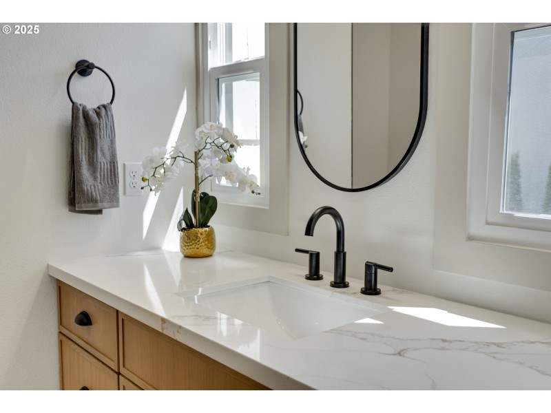 Owner's Suite Bathroom