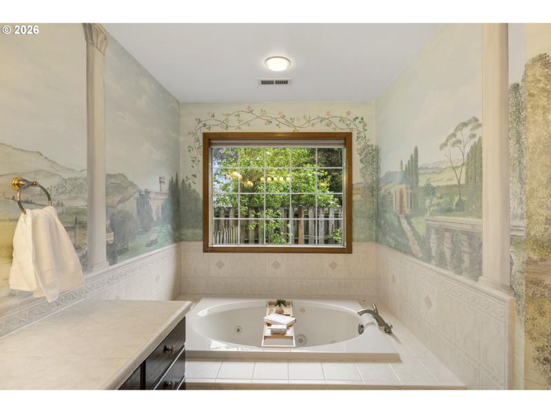 En Suite Bathroom