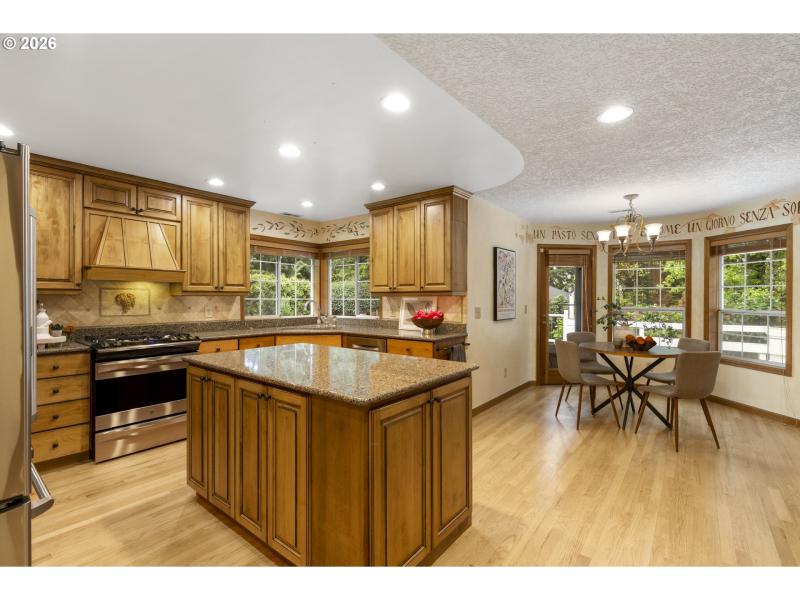 Kitchen/Nook
