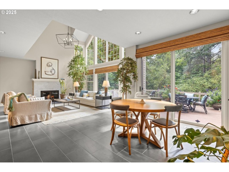 Kitchen/Nook