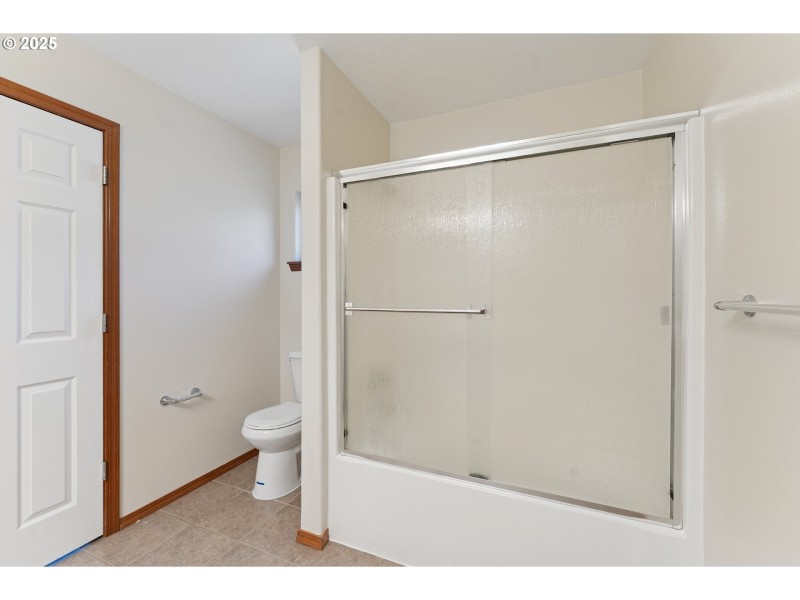 Owner's Suite Bathroom