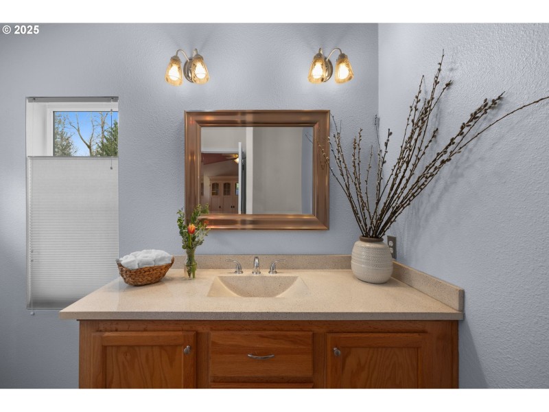 Owner's Suite Bathroom