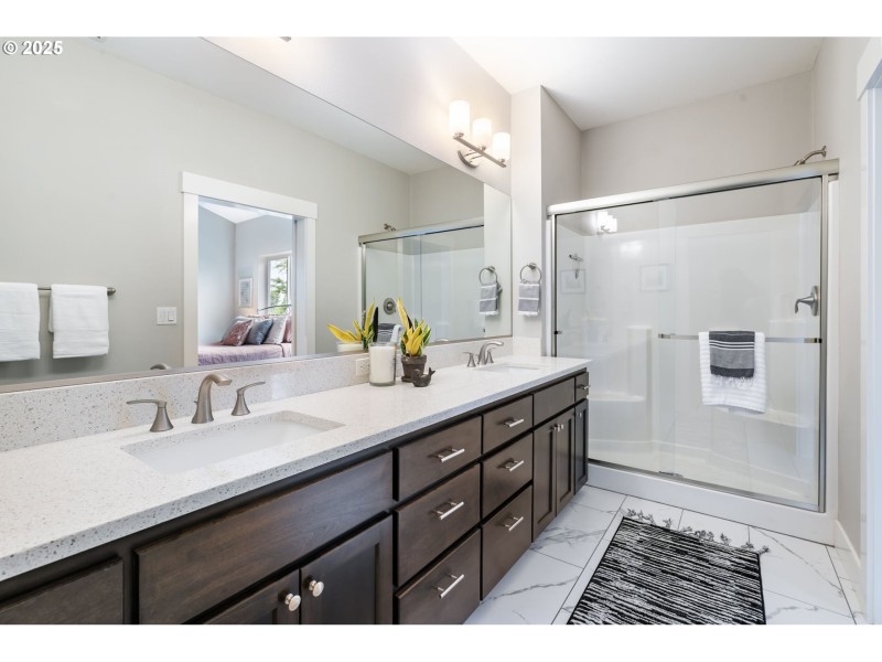 Bathroom, Attached