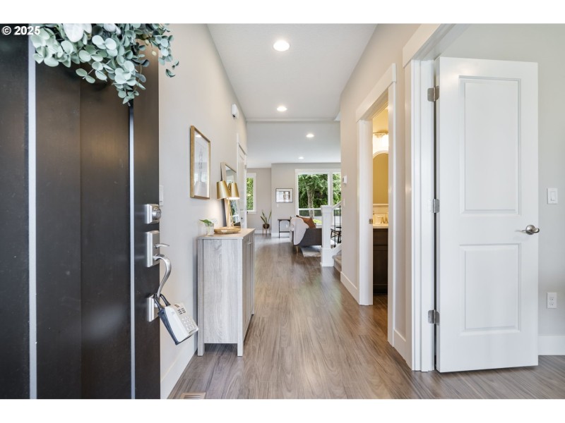 Entrance/Foyer