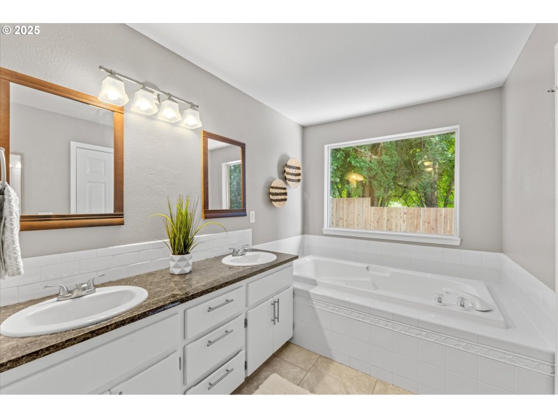 Bathroom, Attached