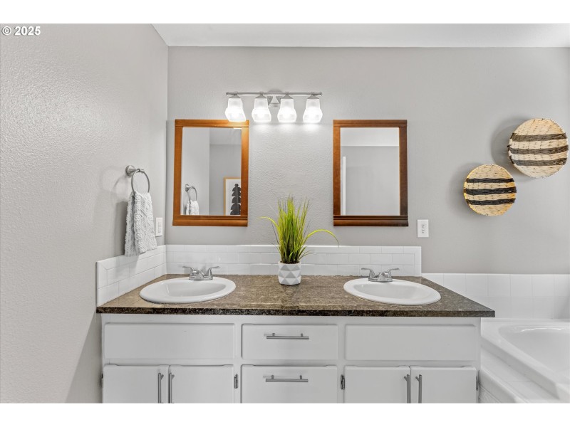 Bathroom, Attached