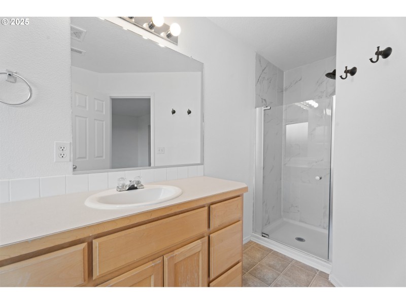 Owner's Suite Bathroom