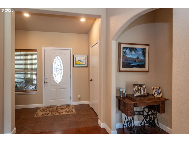 Entrance/Foyer
