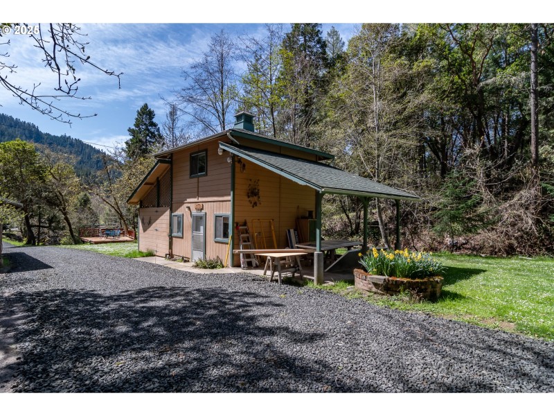 Guest Quarters